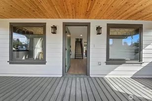 11738 Phinney Ave N, Seattle, WA 98133 - Photo 3