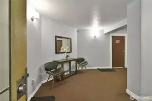 700 N 160th St, Shoreline, WA 98133 - Photo 21