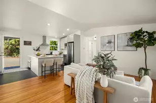 1574 NE Park View Dr, Bainbridge Island, WA 98110 - Photo 3