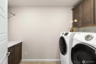 32988 SE Stevens St, Black Diamond, WA 98010 - Photo 31