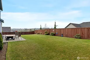 676 E White Oak Ave, La Center, WA 98629 - Photo 35