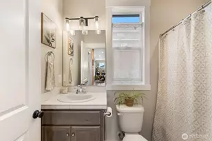 676 E White Oak Ave, La Center, WA 98629 - Photo 29