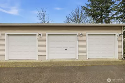 6502 High Point Drive SW, Seattle, WA 98126 - Photo 27