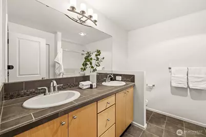 6502 High Point Drive SW, Seattle, WA 98126 - Photo 19