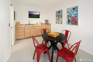 14740 SE 56th St, Bellevue, WA 98006 - Photo 27