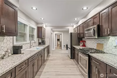 2312 Cherry Street, Hoquiam, WA 98550 - Photo 7