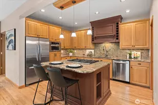 10830 179th Ct NE, Redmond, WA 98052 - Photo 11