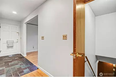 7028 39th Avenue NE, Seattle, WA 98115 - Photo 15