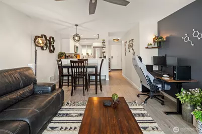 4893 76th Street SW #E1002, Mukilteo, WA 98275 - Photo 13