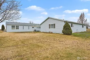 4698 St Hwy 28 E, Soap Lake, WA 98851 - Photo 9