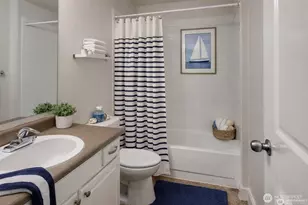 15244 SE 43rd St, Bellevue, WA 98006 - Photo 19