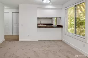 15244 SE 43rd St, Bellevue, WA 98006 - Photo 13