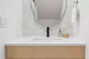 6547 11th Ave NW, Seattle, WA 98117 - Photo 7