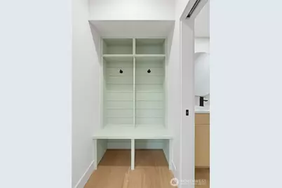 6547 11th Avenue NW #B, Seattle, WA 98117 - Photo 3