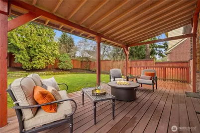 7558 12th Avenue NW, Seattle, WA 98117 - Photo 37