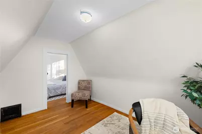 7558 12th Avenue NW, Seattle, WA 98117 - Photo 27