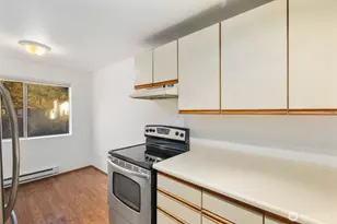 170 Newport Way NW, Issaquah, WA 98027 - Photo 13