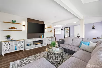 303 Puyallup Street, Steilacoom, WA 98388 - Photo 3