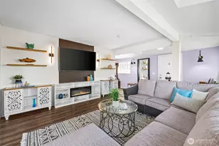 303 Puyallup St, Steilacoom, WA 98388 - Photo 3