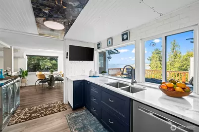 303 Puyallup Street, Steilacoom, WA 98388 - Photo 7