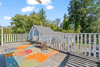 303 Puyallup Street, Steilacoom, WA 98388 - Photo 33