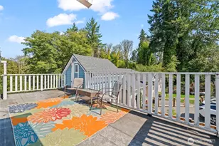 303 Puyallup St, Steilacoom, WA 98388 - Photo 33