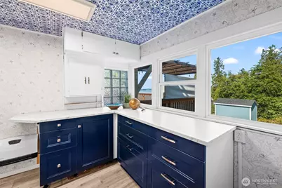 303 Puyallup Street, Steilacoom, WA 98388 - Photo 9