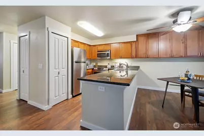 12303 Harbour Pointe Boulevard #FF208, Mukilteo, WA 98275 - Photo 9