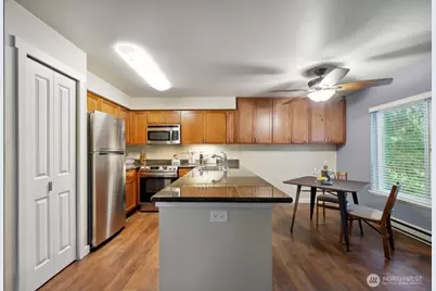 12303 Harbour Pointe Boulevard #FF208, Mukilteo, WA 98275 - Photo 7