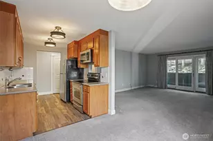8025 234th Street SW, Edmonds, WA 98026 - Photo 7