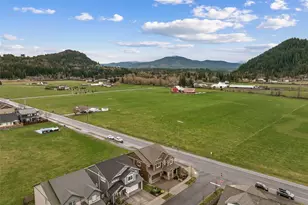 111 Love Dr, Enumclaw, WA 98022 - Photo 37