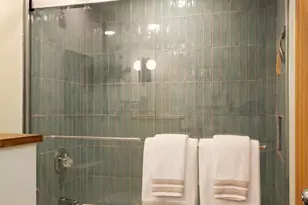 732 11th Ave E, Seattle, WA 98102 - Photo 27