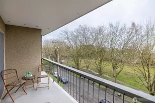 732 11th Ave E, Seattle, WA 98102 - Photo 15