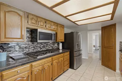 1209 Fieldcrest Avenue, Centralia, WA 98531 - Photo 9