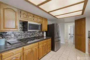 1209 Fieldcrest Ave, Centralia, WA 98531 - Photo 9