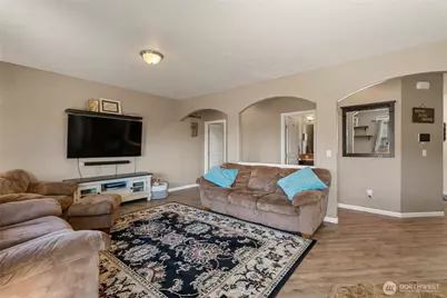 800 S Hamilton Road, Moses Lake, WA 98837 - Photo 3