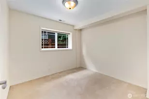 936 N 93rd St, Seattle, WA 98103 - Photo 23