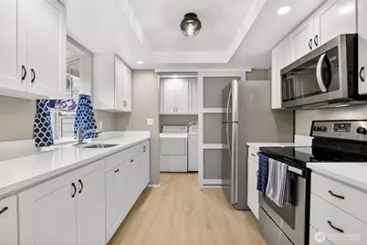 15575 14th Avenue NE, Shoreline, WA 98155 - Photo 13