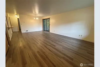 221 Willow Street, Bremerton, WA 98310 - Photo 5