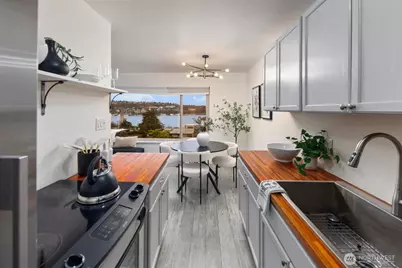 2703 Boylston Avenue E #302, Seattle, WA 98102 - Photo 23