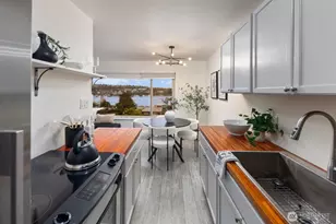 2703 Boylston Ave E, Seattle, WA 98102 - Photo 23