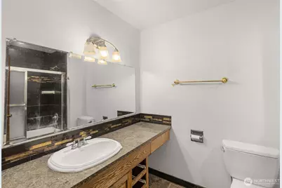 7211 182nd Street SW, Edmonds, WA 98026 - Photo 19