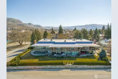 301 S 3rd Street #4, Chelan, WA 98816 - Photo 3