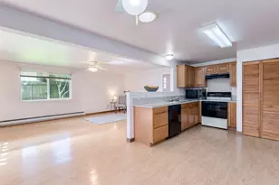 10010 NW 15th Ave, Vancouver, WA 98685 - Photo 17