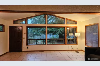 17017 10th Avenue NE, Shoreline, WA 98155 - Photo 5