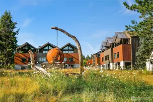 4533 Flying Goat Ave NE, Bainbridge Island, WA 98110 - Photo 9