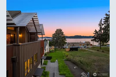 4533 Flying Goat Avenue NE #D140, Bainbridge Island, WA 98110 - Photo 7