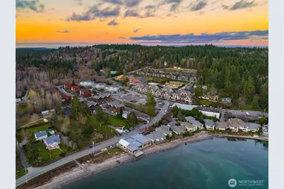 4533 Flying Goat Avenue NE #D140, Bainbridge Island, WA 98110 - Photo 11