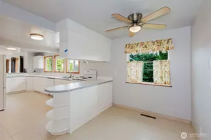 1925 N Callow Ave, Bremerton, WA 98312 - Photo 13