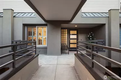 6363 Lake Washington Boulevard NE #203, Kirkland, WA 98033 - Photo 7